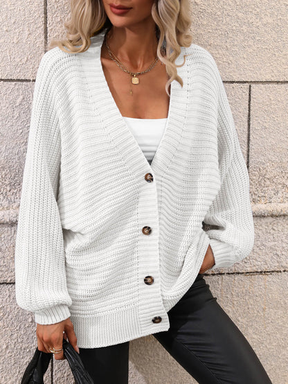 Tindra | Chic and Versatile winter Cardigan