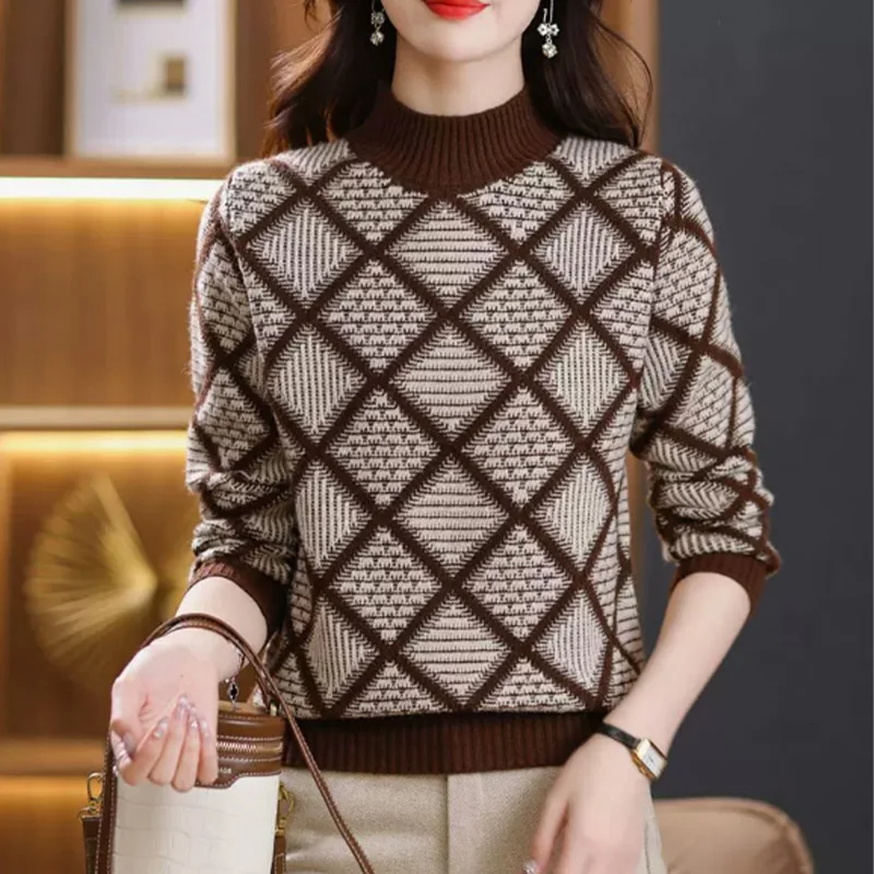 Thea® | Effortless and Chic Sweater