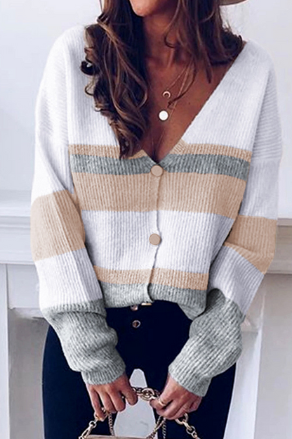 Veera | Relaxed and Timeless winter Cardigan