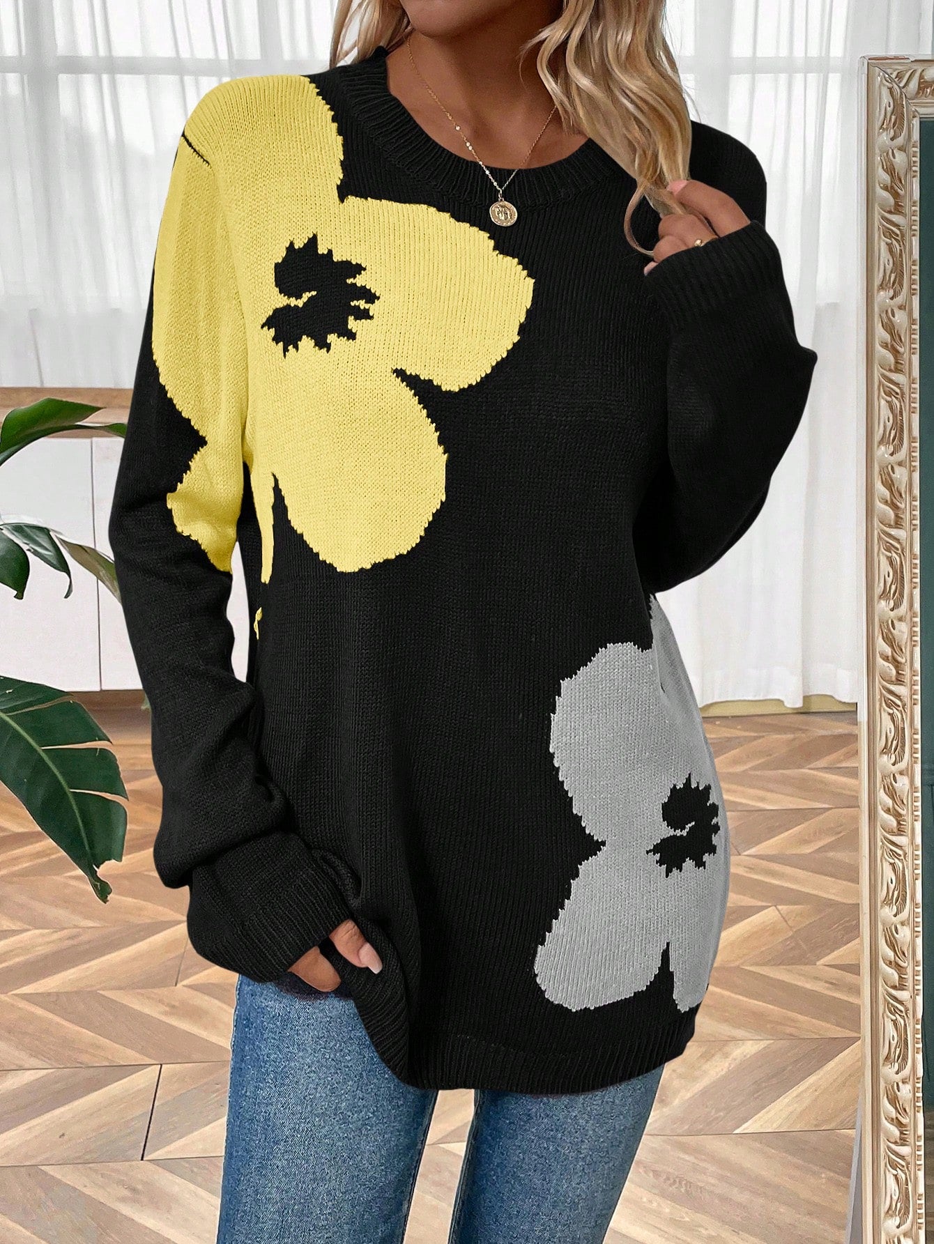 Ainsleigh® | Relaxed and Stylish Sweater