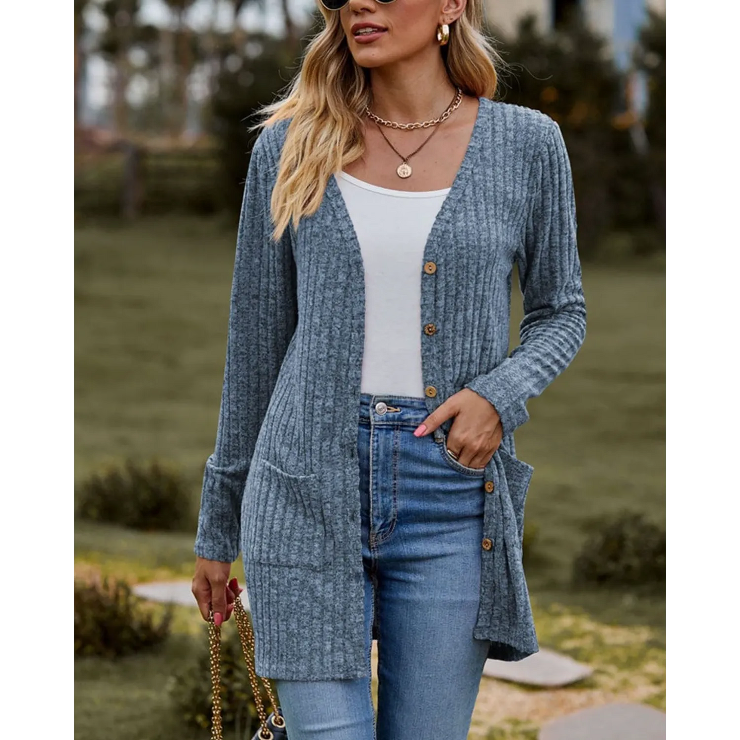 Wulfhilde | Fashionable and Effortless winter Cardigan