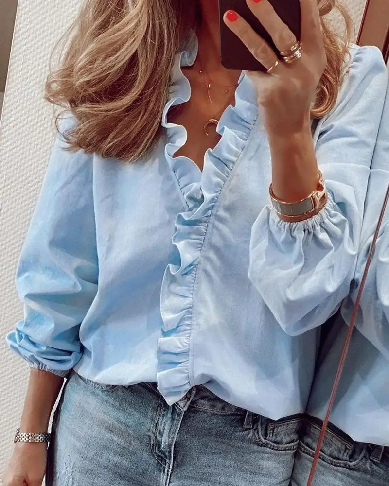 Monroe | Fashionable and Effortless Blouse