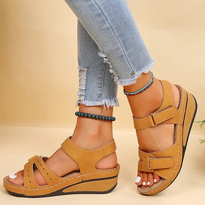 Deolinda | Effortless and Chic general Sandals