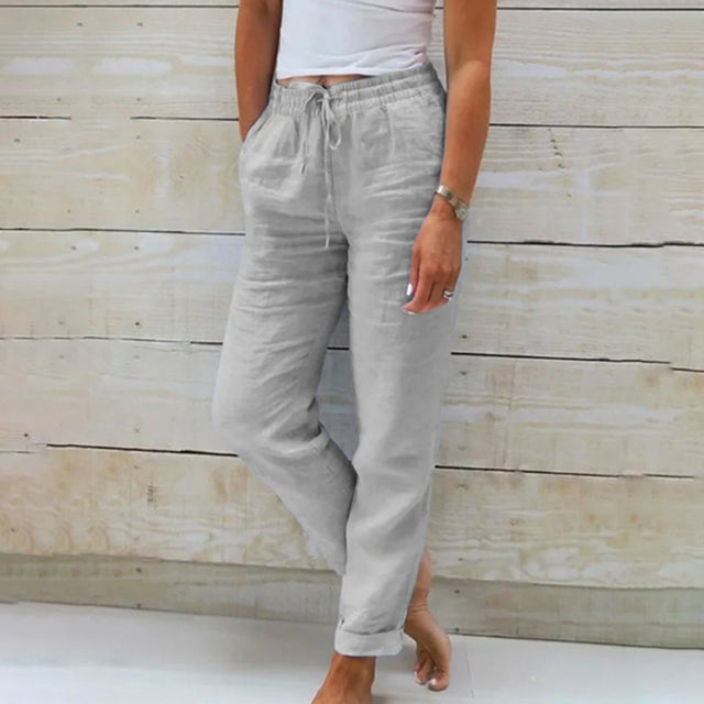 Wilhelmina® | Playful and breezy Pants