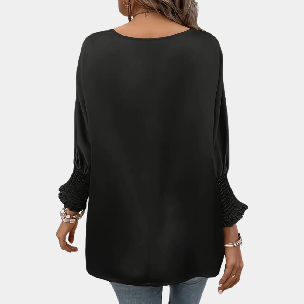 Lucie® | Chic and Relaxed general Blouse