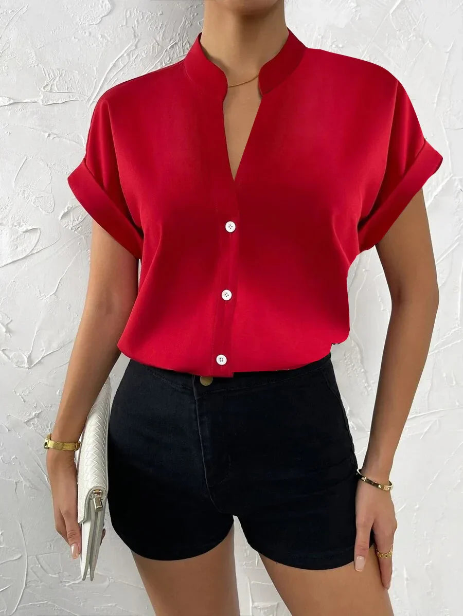 Augustine® | Chic and Relaxed Blouse