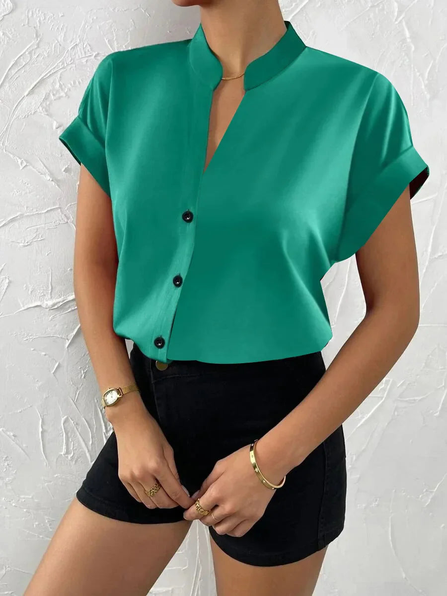 Augustine® | Chic and Relaxed Blouse