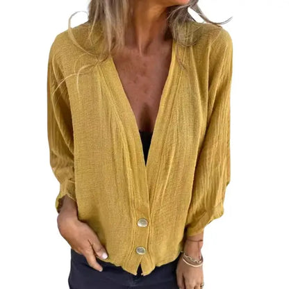 Zoe® | Bold and airy Blouse