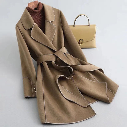 Zora | Simple and Stylish Coat