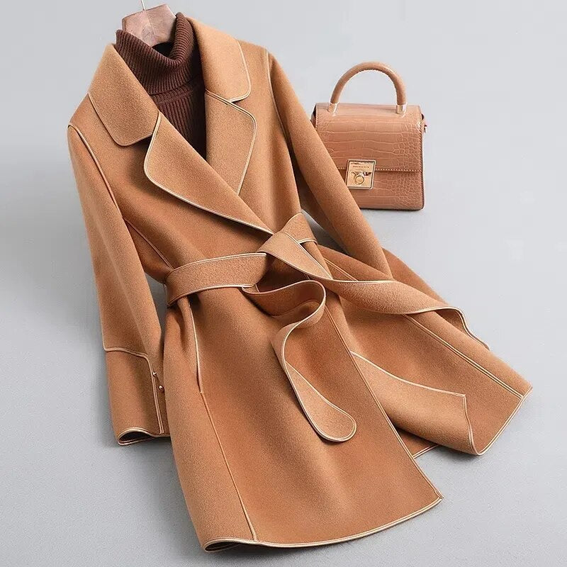 Zora | Simple and Stylish Coat