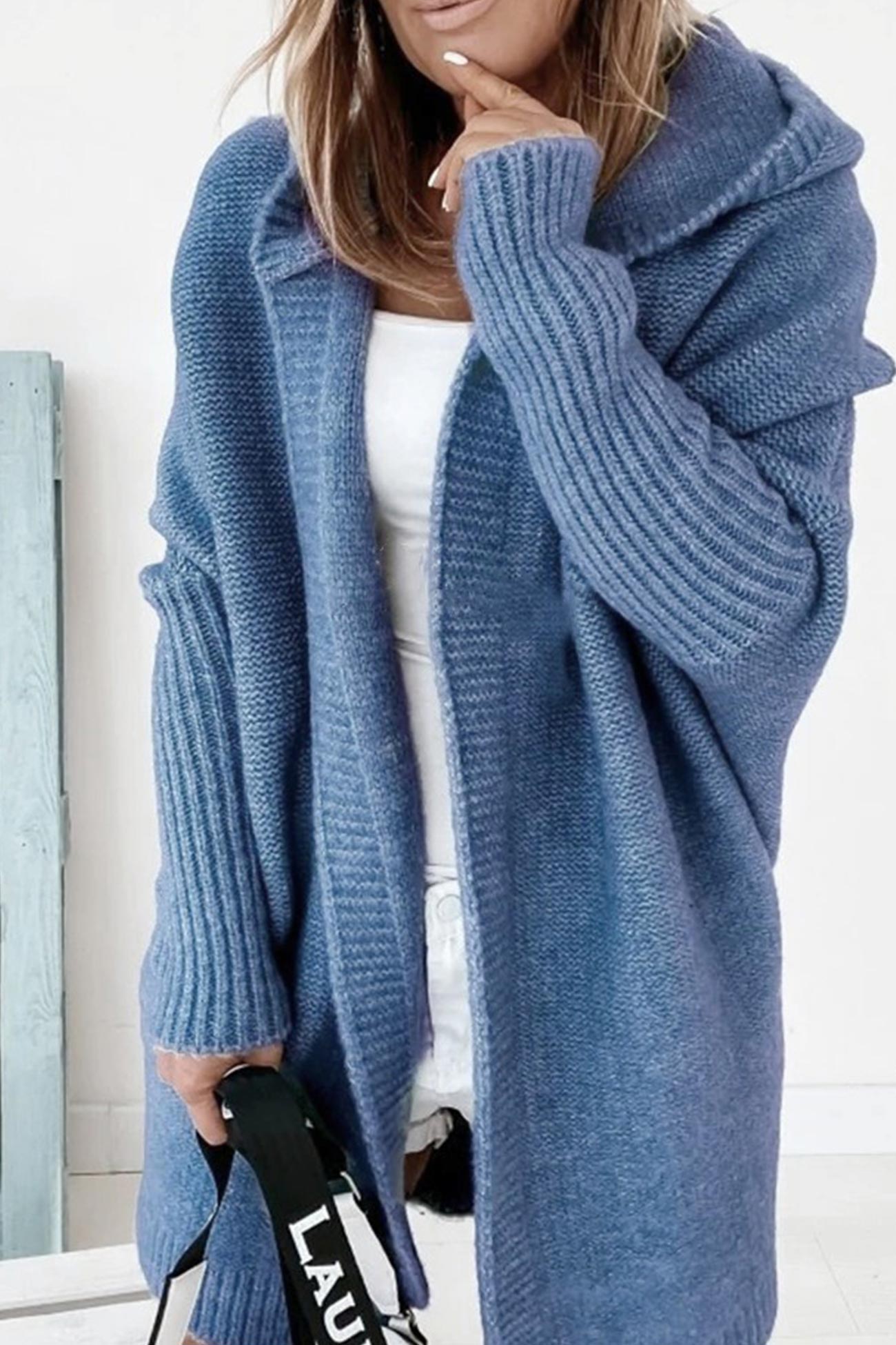 Zaira | Relaxed and Timeless winter Sweater