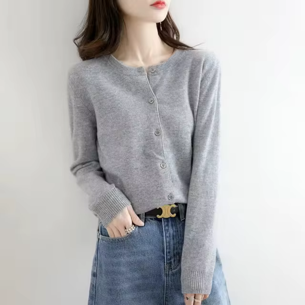 Ula | Effortless and Chic winter Sweater