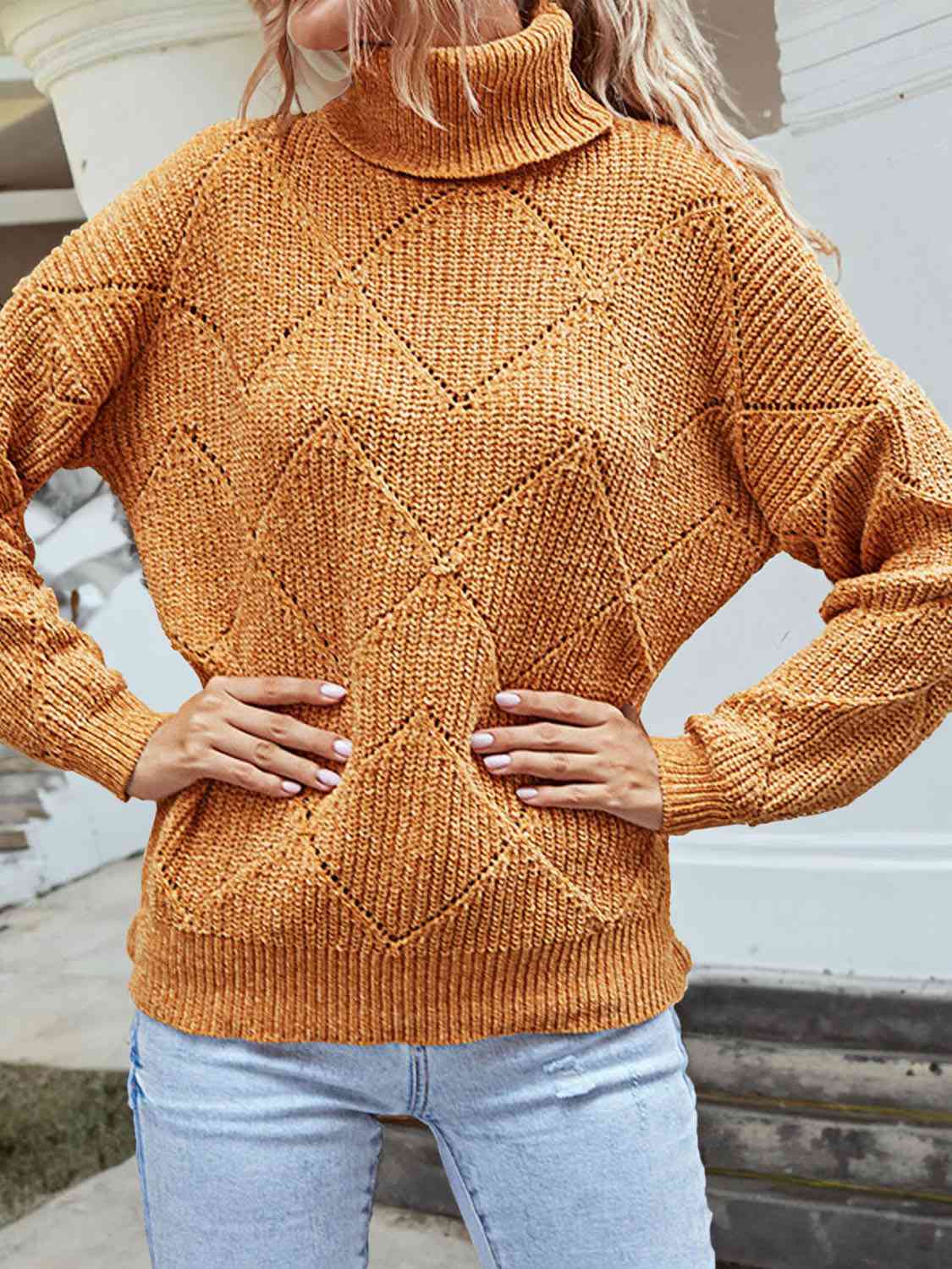 Aina | Tailored and Elegant winter Sweater