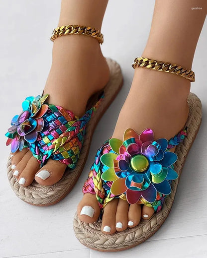 Elegant and detailed supportive general Sandals