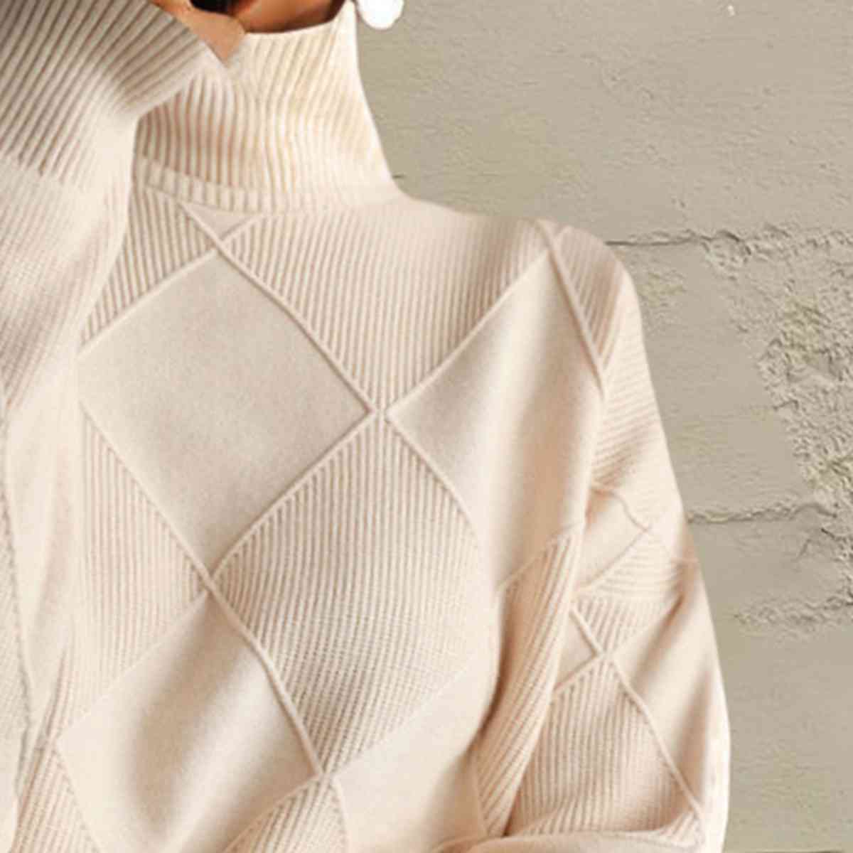 Aina | Tailored and Elegant winter Sweater