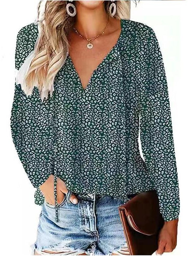 Zinnia® | Chic and Relaxed Blouse