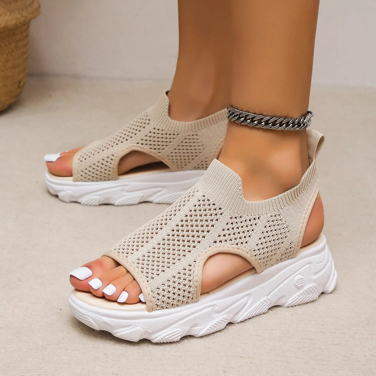 Comfertable and stylish orthopedic general Sandals